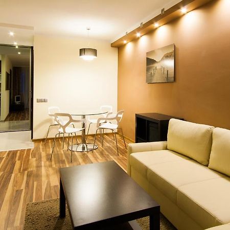 ורשה Apartament Luxury מראה חיצוני תמונה