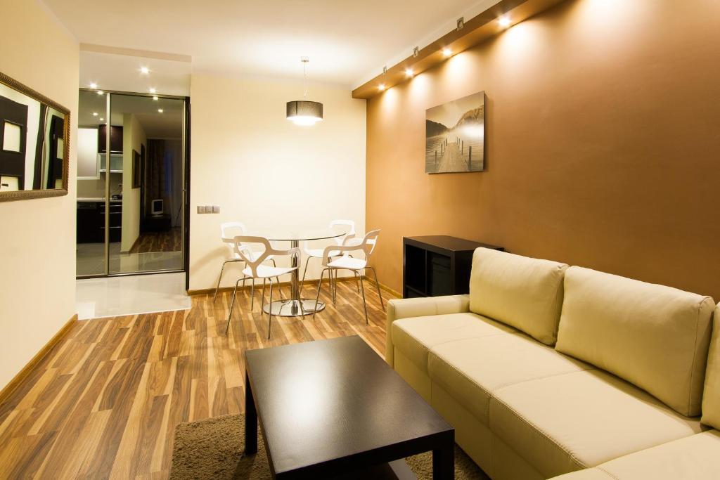 ורשה Apartament Luxury מראה חיצוני תמונה